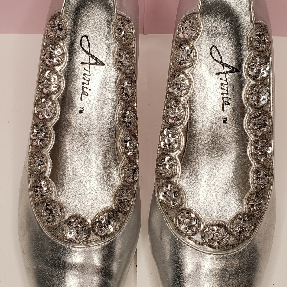 High heels - Picture 2 of 5